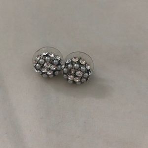 Sparkle studs
